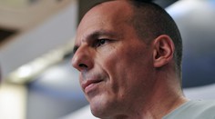 Grécky minister financií podal demisiu