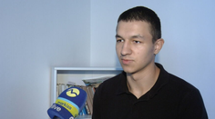 Nazar mal oslavovať svoje narodeniny, skončil na operačnom stole. Mladík opisuje hrozivú zrážku vlakov