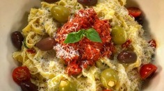 Špaldové cestoviny s krémovou omáčkou