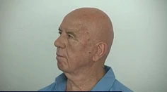 Tvrdí, že je obeťou justičného omylu. Narkobarón Baki Sadiki žiada obnovu konania