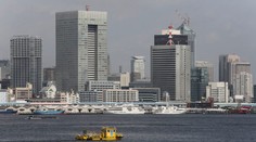 V Tokiu sa chveli budovy, silné zemetrasenie si vyžiadalo 17 zranených