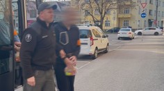 Odhaleniu sexuálneho predátora pomohla náhoda. Do domu oproti sa presťahovala vyšetrovateľka, ktorá ho sledovala