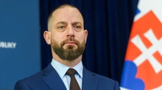 Policajná inšpekcia obvinila ďalšieho vyšetrovateľa okolo Jána Čurillu