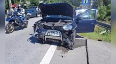 FOTO: Vážna nehoda na Kysuciach: Zrážka dvoch áut si vyžiadala viacero zranených, medzi nimi boli aj deti