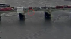 Ženu pred útočníkom z Londýna zachránil pád z mosta. Už je známa jej totožnosť