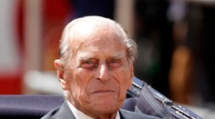 Britský princ Philip oslavuje narodeniny. Blíži sa k stovke