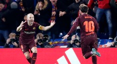Iniesta sa do konca apríla rozhodne, či zostane v Barcelone