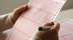 Hráč získal jackpot v lotérii, vyhral viac ako tri a pol milióna eur. Na to, aby uspel, použil nezvyčajnú taktiku