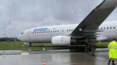 Nebezpečný incident aerolinky zo Slovenska. Lietadlo skončilo na tráve