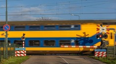 Toto video vám môže zachrániť život. Pri desivom incidente vlak totálne rozmetal kamión