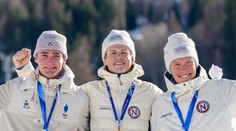 Skiatlon patril hlavnému favoritovi. Johannes Kläbo je po zisku zlata bližšie k historickému rekordu