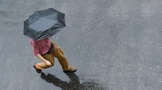 Dnes si veľa slnka neužijeme, výstraha pred búrkami sa rozšírila