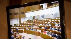 Pozreli sme sa na to, či hrozí pozitívnym poslancom za igelitom trestné stíhanie