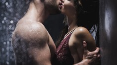 Mokré intímne chvíle pod sprchou majú svoje čaro, no treba vedieť, ako na to