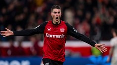 V Nemecku sa zaskvel český útočník Schick a priviedol Leverkusen k triumfu. Mainz uspel napriek oslabeniu