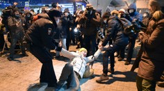 Navaľnyj po uväznení vyzval Rusov, aby vyšli do ulíc