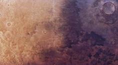 FOTO: Záhadná čierna škvrna na Marse za zväčšuje. Keď vedci porovnali staré a nové fotografie, zostali prekvapení