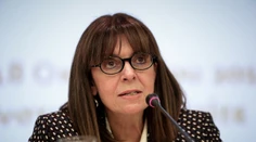 Prvou prezidentkou v histórii Grécka sa stala Ekaterina Sakellaropuluová