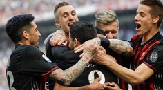 AC Miláno má nového majiteľa, Berlusconi zinkasoval poriadny balík