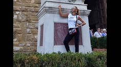 Táto fotka ju vyšla poriadne draho: Zoru Czoborovú zatkli policajti