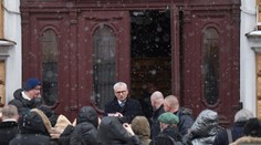 VIDEO: Poľského veľvyslanca v Petrohrade napadla skupina agresívnych Rusov