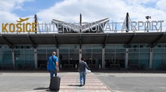 Slovensko zruší plošný zákaz letov. Cestujúci budú musieť vyplniť formulár odkiaľ prišli