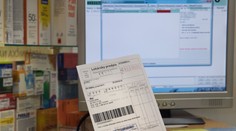 E-recepty už fungujú na všetky lieky. Opozičným poslancom prekáža, že problém bol vyriešený neštandardne