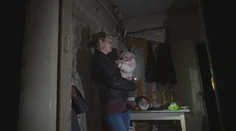 Nemajú elektrinu ani plyn a umývajú sa dažďovou vodou. Pozrite sa, ako vyzerá život v zničenom Iziume