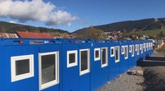 Unimobunky pre osadníkov z Telgártu sú pripravené, no ešte si musia počkať. Chýba povolenie od elektrikárov