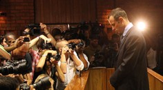 Hendikepovaný atlét Oscar Pistorius požiadal o podmienečné prepustenie