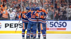 VIDEO: Edmonton zabral v tretej tretine a vyrovnal sériu. Draisaitl rozhodol v predĺžení