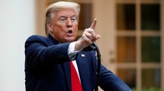 Trump oznámil, že USA pozastavia platby pre WHO