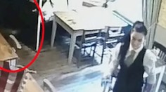 VIDEO: Majiteľa prevádzky šokovali zábery z kamery. Ide naozaj o dievčatko v šatách?