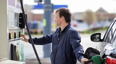 Ceny na pumpách zamrzli. Čoskoro príde medzi benzínom a naftou zmena