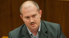 Prívrženci Kotlebu sú hrdí na SNP. Predseda ĽSNS ho v minulosti nazval boľševickým pučom