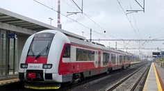Elektrifikácia trate na Zemplíne je hotová: Vlaky medzi Bánovcami nad Ondavou a Humenným spustia čoskoro