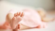 V Česku zomrel s covidom novorodenec