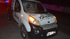 Opitého chodca zrazilo auto, po prevoze do nemocnice zomrel