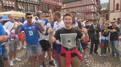 Spev, tanec, odvážne tipy. Pozrite si skvelú náladu slovenských fanúšikov pred duelom s Belgickom