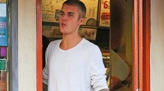 Justin Bieber zarába milióny, ale za jeho jedlo musel zaplatiť fanúšik