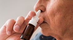 Vedci objavili nový spôsob boja s nevyliečiteľnou formou agresívnej rakoviny. Kľúčom sú nosné kvapky