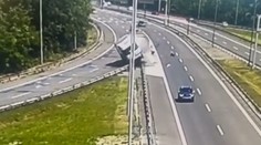 VIDEO: Policajti zverejnili hrozivo vyzerajúcu nehodu kamiónu v Bratislave. A prezradili jej príčinu