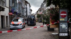 Vo Švajčiarsku útočil muž s motorovou pílou, zranil päť ľudí