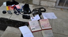 Dvaja teroristi sa zrejme dostali do Európy cez Grécko len nedávno