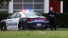 Dallaská polícia prijala anonymnú hrozbu a uzavrela okolie