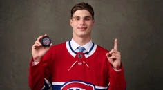 Slafkovský podpísal svoj prvý kontrakt v NHL. Na bonusoch môže zarobiť až 3 a pol milióna dolárov