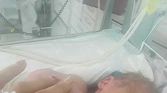 Myslela si, že zjedla čínu, ktorá jej nesadla. Na druhý deň porodila chlapčeka