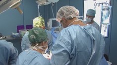 Dvoch košických chirurgov obvinili z podvodu v kauze pochybných plastických operácií