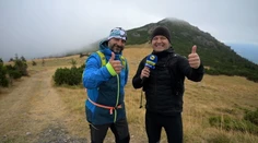 Z oblohy dokáže zacieliť na bod veľký ako dvojeurová minca. Ján Tribula vzal na hory majstra sveta v parašutizme