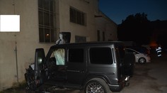 V Košiciach niekto podpálil luxusné auto, ktoré zrejme patrí slovenskému hokejistovi z NHL